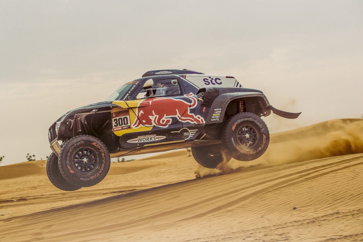 Carlos Sainz tweet media