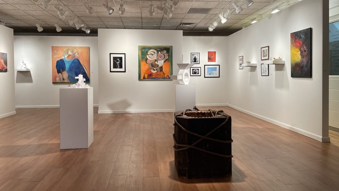 ZuckermanMuseum's tweet image. New Visions 2021 annual juried student exhibition featuring works by @ksuschoolofart1 students is now open to the public! Reserve your spot to visit the Fine Arts Gallery now, #onviewnow through Feb. 20th ci.ovationtix.com/35355/producti…