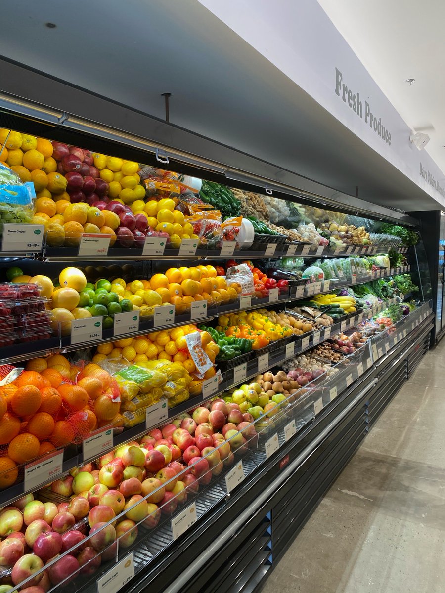 SPFoodCoop's tweet photo. Clearly we love produce. 🥦🥕🍠🥑🍊🍐🍎🍌🍇🥒🍅

#spfoodcoop #groceries #freshproduce #localproduce #organicproduce #shoplocal #produce #groceryshopping #producesection #local #organic #fresh https://t.co/4BH7oeVHAa