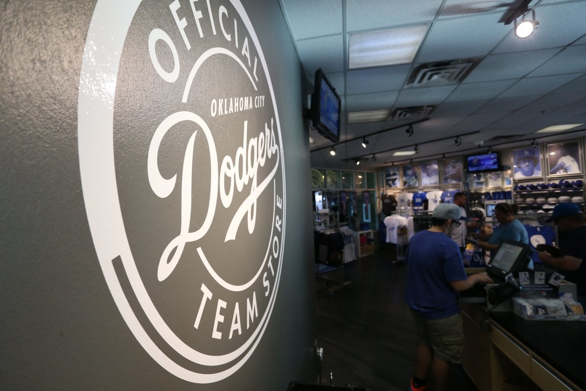 dodgers team shop
