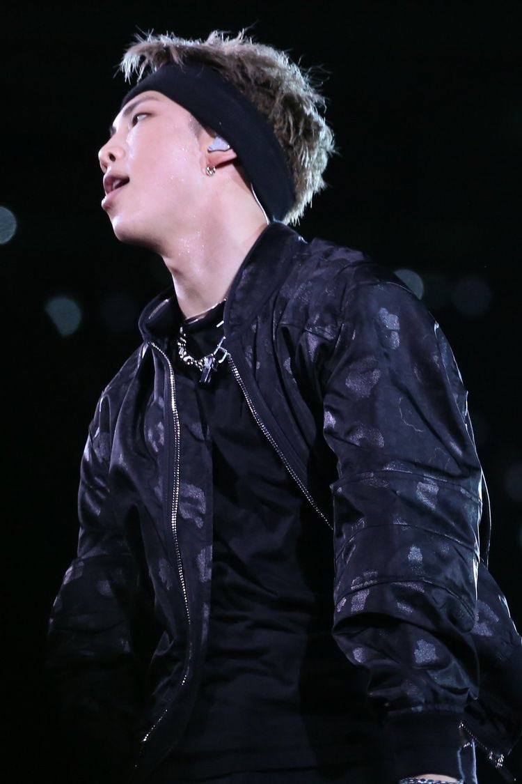 Jung Hoseok literally insane every time when his part come up this is so perfection fr