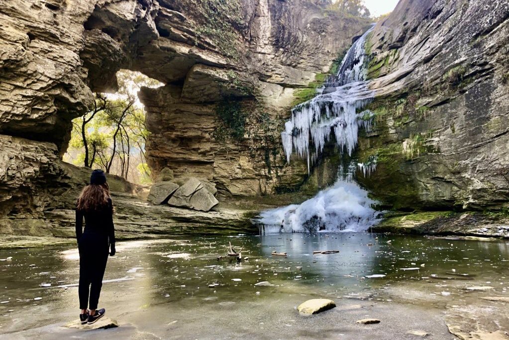 🔝Viure en un entorn natural tan privilegiat sempre és garantia d’espectacle
 ✅La Foradada glaçada ❄️ #cantonigròs #lesquirol #cabrerès #osona <a href="/el9nou/">El 9 Nou</a> <a href="/meteoosona/">Compte no operatiu</a> <a href="/osona/">Osona.com</a> <a href="/MeteoBarrufet/">Barrufet del temps</a> <a href="/meteocat/">Meteocat</a> <a href="/eltempsTV3/">Sergi Boixader</a> <a href="/catexperience/">Catalunya Experience</a> <a href="/PaisCatalunya/">Paisatges de Catalunya</a>