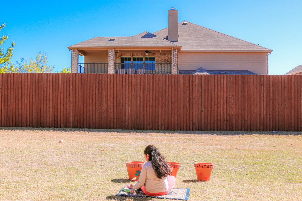 GaSelectFence's tweet image. A space for your children to play and get a break from screens 🌱  🍃  A fenced in yard creates a level of security and comfort while your young ones play!

#GASelectFence #Fence #McDonough #CowetaCounty #FayetteCounty #HenryCounty #Yard #BackYard #Home