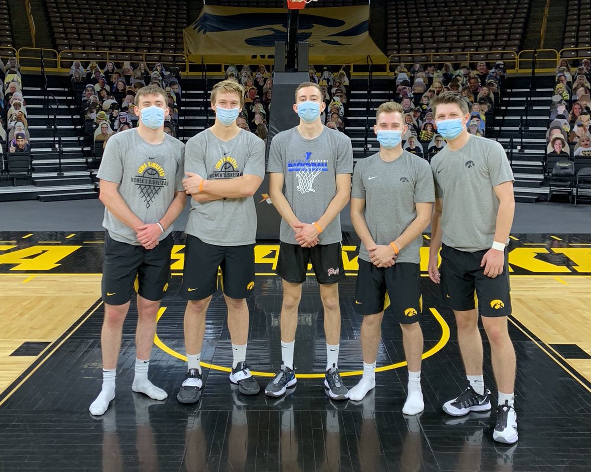 jakearyder's tweet photo. In this week's Eclipse: A-P grad Grant Truax staying involved in sports with Iowa women's basketball (photo credit: @goiowa)
https://t.co/p6HBPMGqdZ https://t.co/cvwspjJLQZ