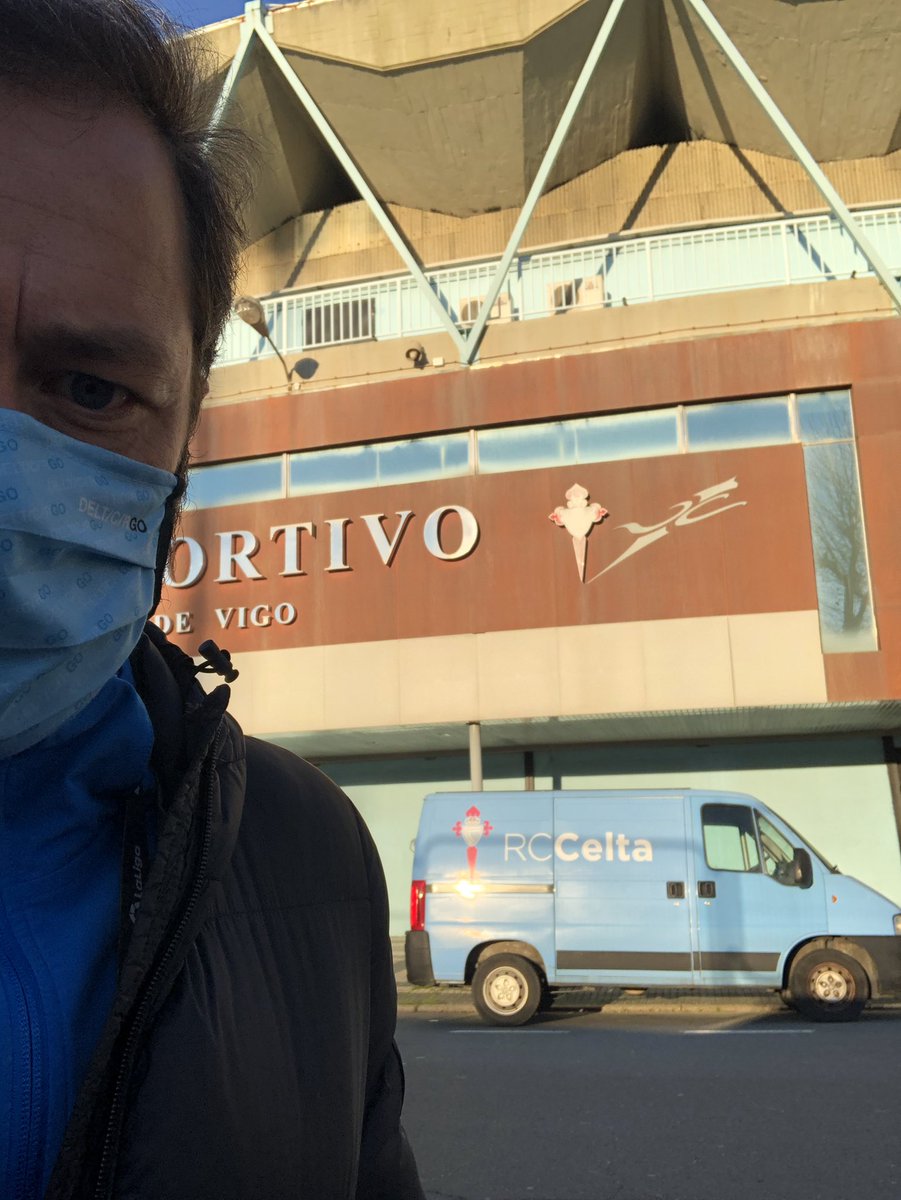 RafaSabucedo's tweet photo. La chachoneta ya estΓ‘ en Balaidos. #letsgocelta #CeltaVillarreal https://t.co/cPfWUhGHVB