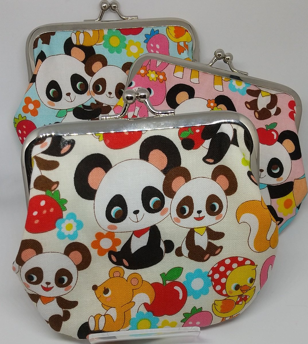 Xsolax 新作出来上がりましたヽ ﾉ Minneにて販売いたしますー 今月のラゾーナ川崎プラザ出店は予定通り時間を短縮して開催されます マスクや ソーシャルディスタンスに気をつけておいでください ハンドメイド ハンドメイド好きさんと繋がり