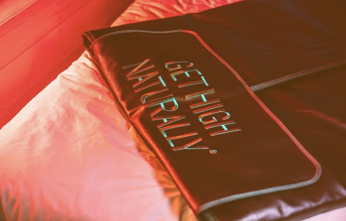 Push PR (@pushprlondon) on Twitter photo Creating your very own at home #sauna and #spa; SORTED ✔️ with the @_HigherDOSE Infrared Sauna Blanker ~ as featured in <a href="/countryandtown/">Country and Town House</a> 🔗 bit.ly/38sBpy8 Creating your very own at home #sauna and #spa; SORTED ✔️ with the @_HigherDOSE Infrared Sauna Blanker ~ as featured in <a href="/countryandtown/">Country and Town House</a> 🔗 bit.ly/38sBpy8