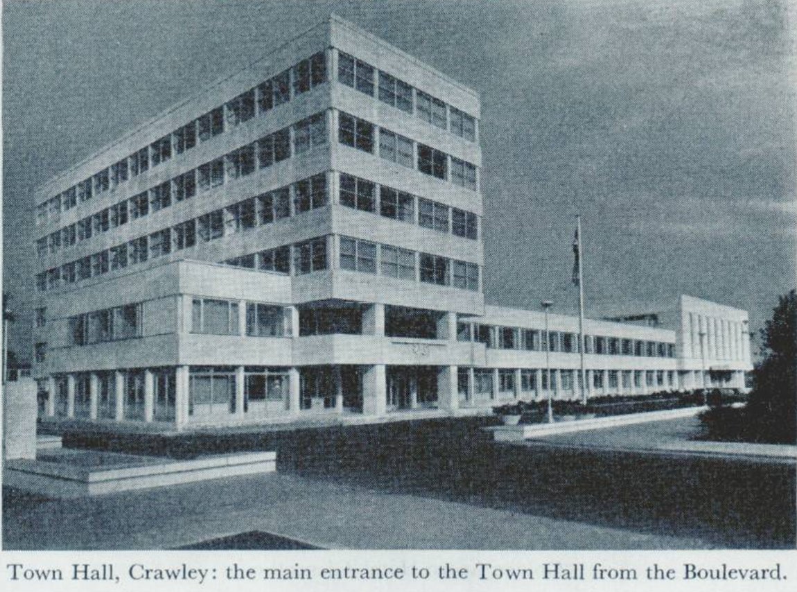 Next up on our virtual  #NewTowns tour is  #Crawley - designated 74 years ago today. Crawley's mix of old and new, built and natural has blended over the years to shape its distinct sense of place. #NTA75  #RegeneratingCrawley  @NewTownsAPPG  https://www.tcpa.org.uk/crawley&nbsp;