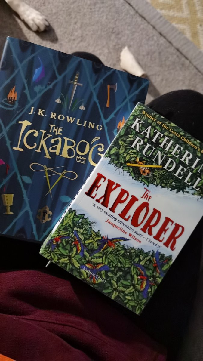 TeacherElise24's tweet image. New class reads came today ready for our live online story time next week 😁 can't wait to start. #classread #remotelearning #onlineclasses #livelessons
