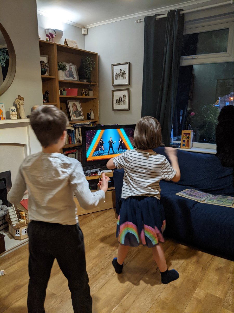 Some Friday afternoon Go Noodle to celebrate the end of the first week of homeschooling. Thanks Limetree for everything you've done this week. @Year5TLTPA @Year5LLTPA @Year3TLTPA @Year3lLTPA <a href="/limetreepa/">Lime Tree Academy</a> @MrsOgilvieLTPA