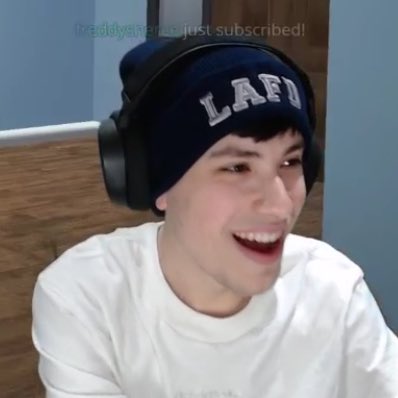 “who’s your daddy” streaming now ; GeorgeNotFoundtuesday, january 7. [screenshots i took and i don’t wanna lose but i need the storage because i’m not rich tf]