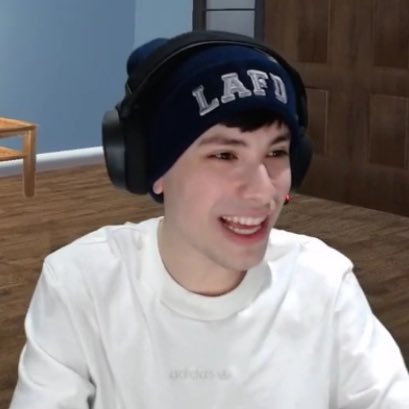 “who’s your daddy” streaming now ; GeorgeNotFoundtuesday, january 7. [screenshots i took and i don’t wanna lose but i need the storage because i’m not rich tf]