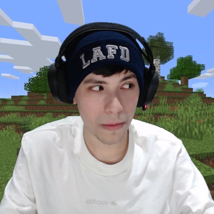 “who’s your daddy” streaming now ; GeorgeNotFoundtuesday, january 7. [screenshots i took and i don’t wanna lose but i need the storage because i’m not rich tf]