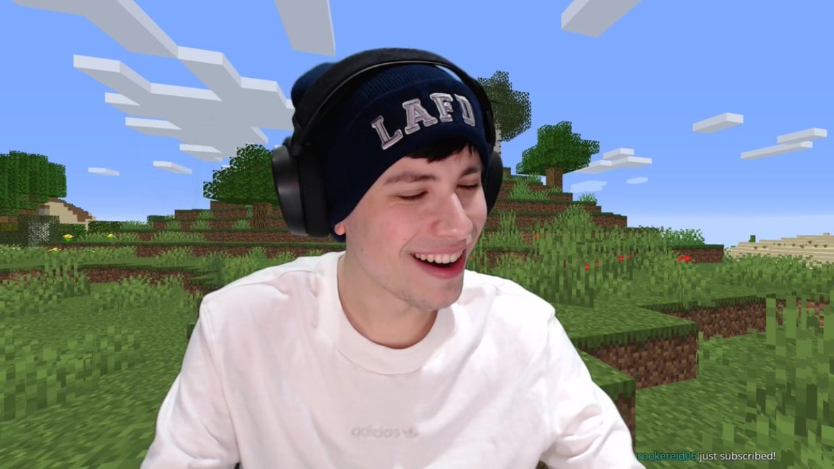 “who’s your daddy” streaming now ; GeorgeNotFoundtuesday, january 7. [screenshots i took and i don’t wanna lose but i need the storage because i’m not rich tf]