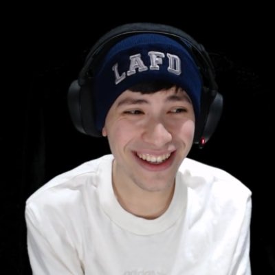 “who’s your daddy” streaming now ; GeorgeNotFoundtuesday, january 7. [screenshots i took and i don’t wanna lose but i need the storage because i’m not rich tf]