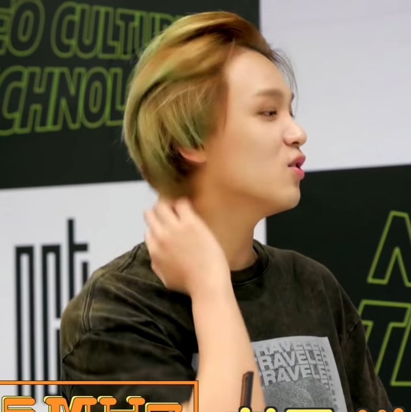 haechan with long hair ; a thread