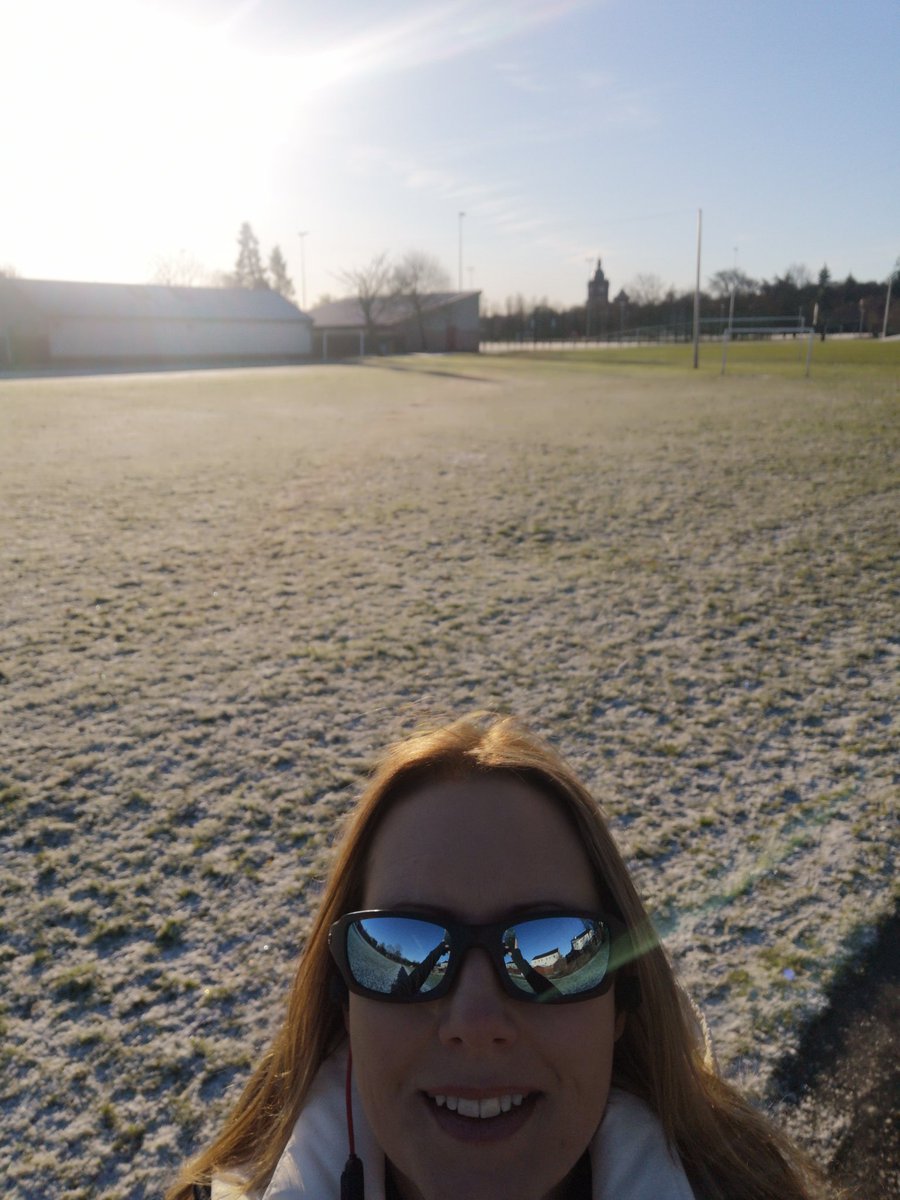 Fergus79Claire's tweet photo. Day 8 @REDJanuaryUK out for a lovely walk it was beautiful and remembering all the things to be thankful for #actionforhappiness #REDJanuary2020 #getoutside https://t.co/HwQGQnAGoq