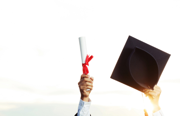 JLFlabeau's tweet photo. Félicitations 👏 aux nouveaux diplômés du DEC👨🎓👩🎓 et bienvenue dans cette grande famille !
Vous pouvez être fier désormais d’être #EC !
#DiplômeDEC #EC #JeunesEC #MetierdAvenir #Dec21 #FierDetreEC #ExpertsComptables https://t.co/fDwH9s8hXY