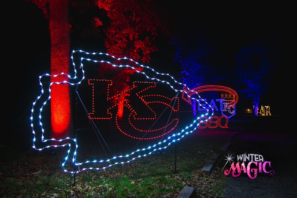 KCMOParks's tweet photo. #KCParks January eNews featuring #WinterMagicKC @Chiefs #RunItBack #Highlights2020 #MLK Park and 
More>>https://t.co/fMyfOWeWSq #WhereKCPlays https://t.co/pU9cWAdxyY