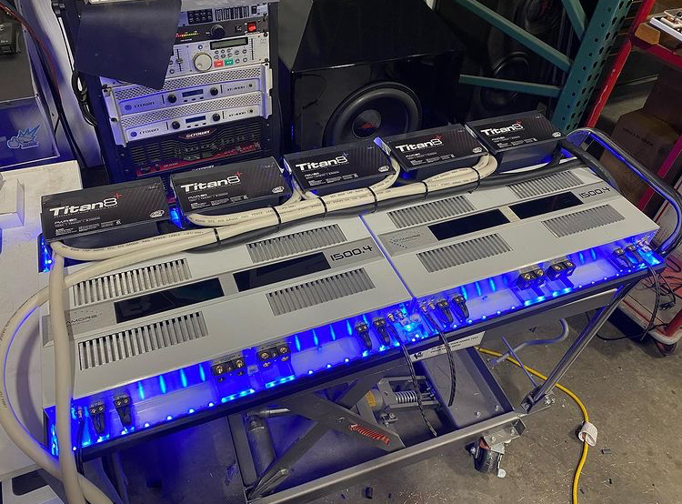 4xspower's tweet photo. Wow! It looks like the new #TITAN8 build is really coming along @meade916 As always, incredible work, thanks for the tag! #SuperClean #TeamXSpower #XSpowerBatteries #xspower #RealPowerUnrealPerformance #4xspower #mechmanalternators #SMD https://t.co/y1KBn79W8I