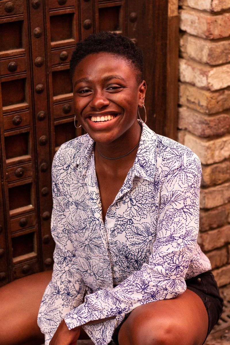 BaroqueEdge's tweet photo. In a slightly amended version of the advertised concert (due to Covid), we'll be releasing a special film feat. @RachPodger on🎻with poetic responses from @abena_e_b, produced by @therealthomasgu on Sat 7.30. Info👉https://t.co/qMkOyHbe08 https://t.co/HNSMvtqzLD