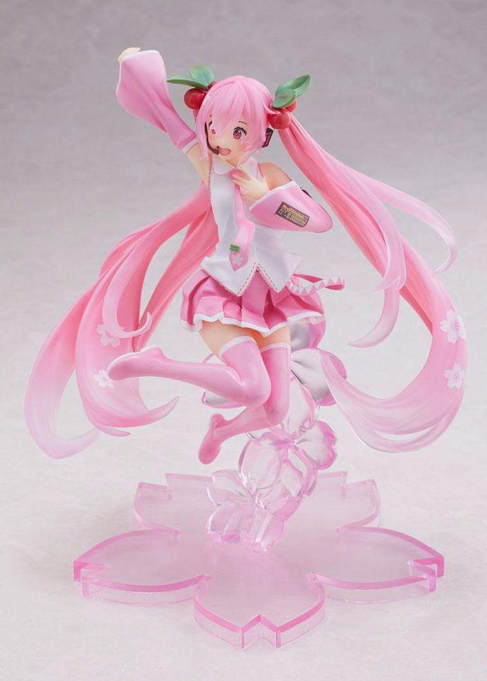 sakura miku jump version!!! also one of my absolute favorites!!