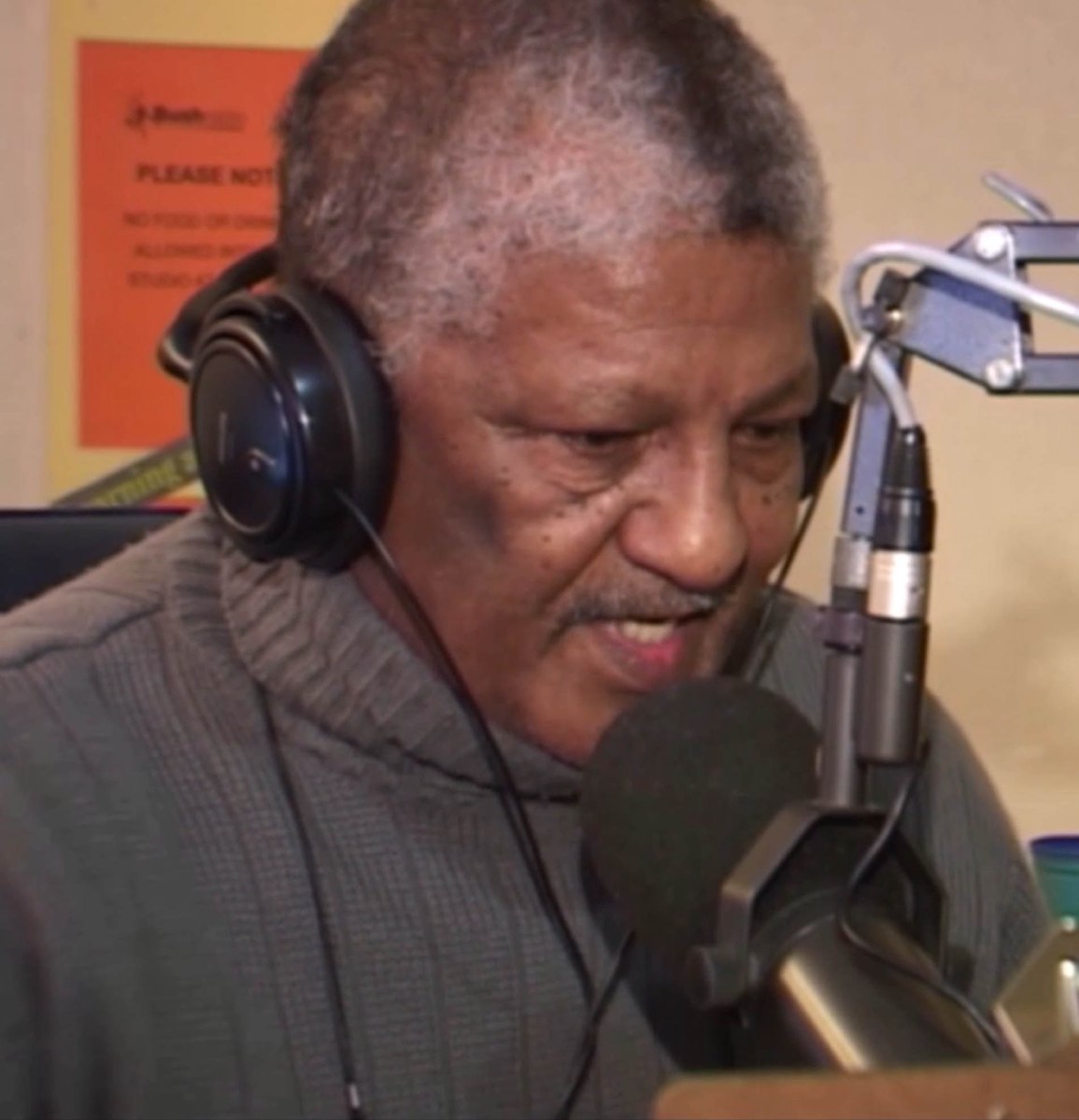 Goodbye Sledge – Ebrahim Linneveldt RIP dlvr.it/RqB5S4