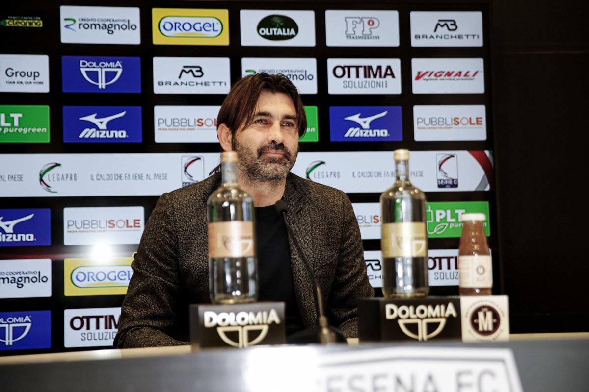 calciocesenafc's tweet image. 🗣️ "A livello numerico siamo un po' corti ma chi scenderà in campo farà una prestazione di grande livello"
🎙️ Mister #Viali alla vigilia di #CESSUD

➡️ calciocesena.com/it/news/-le-as…