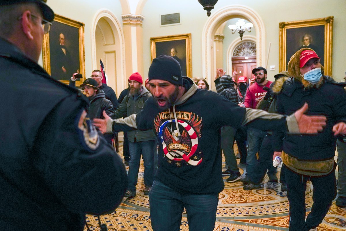 ajplus's tweet photo. Police arrested 760 people at Standing Rock in 2016 and 2017, using attack dogs, rubber bullets and water cannons.

At Wednesday’s pro-Trump riot at the Capitol, police arrested just 68, mostly for violating curfew. https://t.co/ezUlQC915x https://t.co/63T0RZyVPA