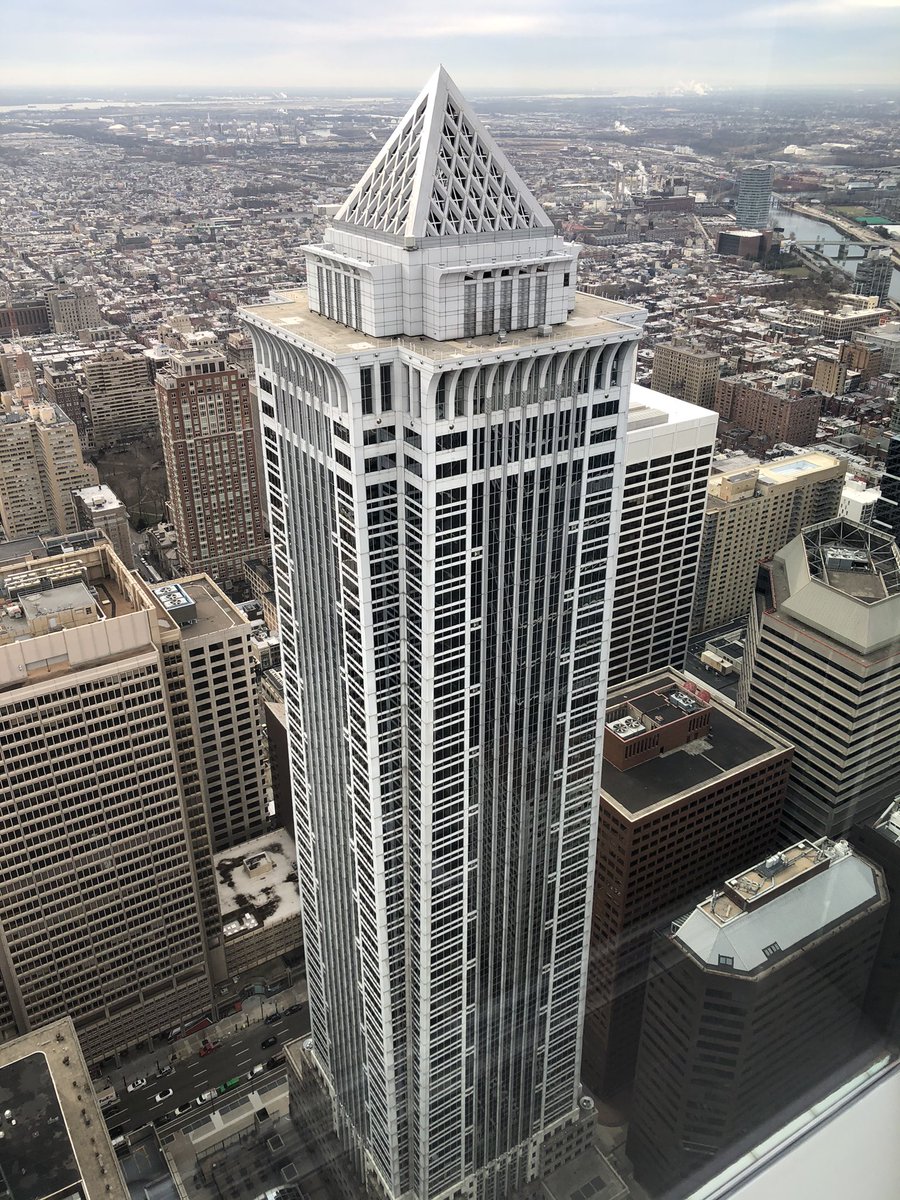 nhop_'s tweet photo. on top of the city https://t.co/qVs4M4awtq