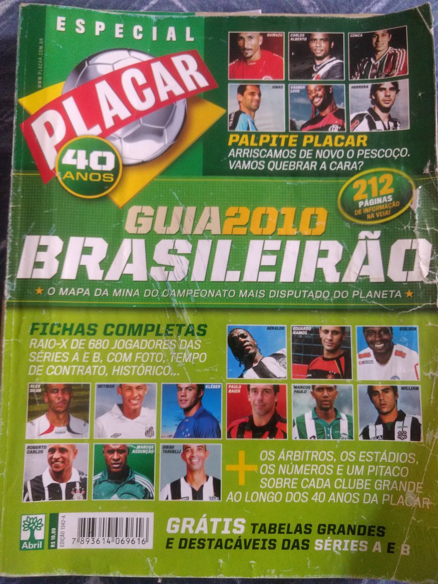 AlexPontaGross1's tweet photo. [ THREAD ]  
#SelecaoSportv #fsradiobrasil 

Guias do #Brasileirão

Algumas capas de revistas que guardei ultimamente;  

2004 / 2007 / 2008 / 2010
(+) https://t.co/mryQ5xWD62