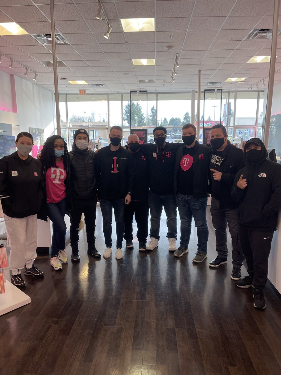 Team Seattle South Game planning for 2021 - Proud of this team for their growth daily and excited to see big things happening this year. #PNW #SeattleSouth @Bmcalis @samarrbryant @AaronAmbos @xanderalpert @AustinLafferry @aman_wv @WirelessVision