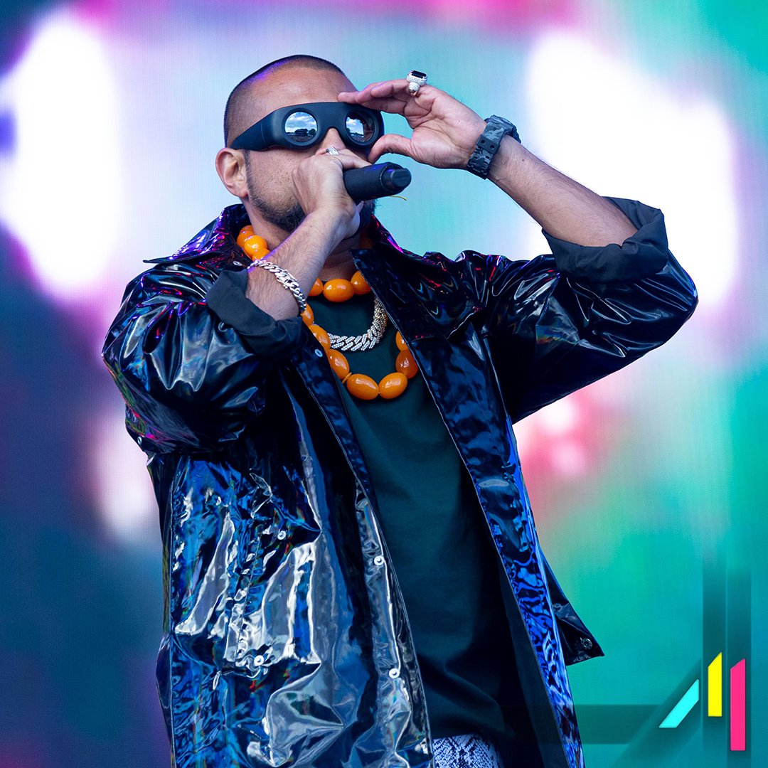 A huge HAPPY BIRTHDAY to Sean Paul!!!    