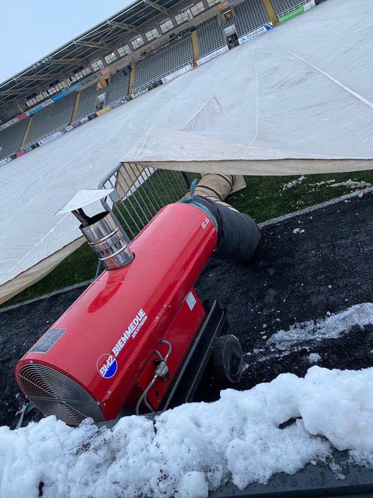 NCL_RedBulls's tweet photo. We would like to thank Nigel Halliday from Boutique Event Hire &amp; Joe Dias from Collingwood Marquees for assisting us with getting heaters and associated equipment at short notice today to help get tomorrow’s game on. https://t.co/818RXeBGxw