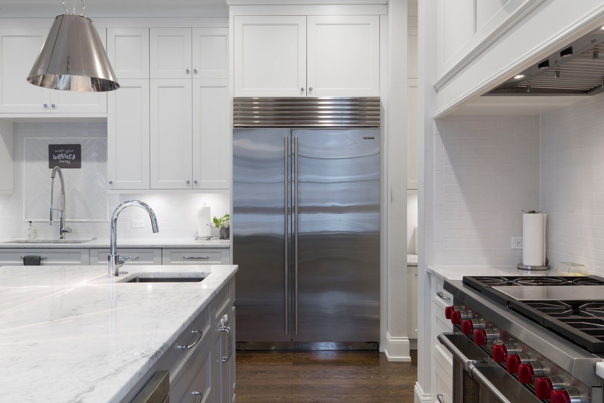 Haven2102's tweet photo. Which kitchen appliances would you like to update in your home? https://t.co/yweGYkSirL https://t.co/xZyw2sZpw0