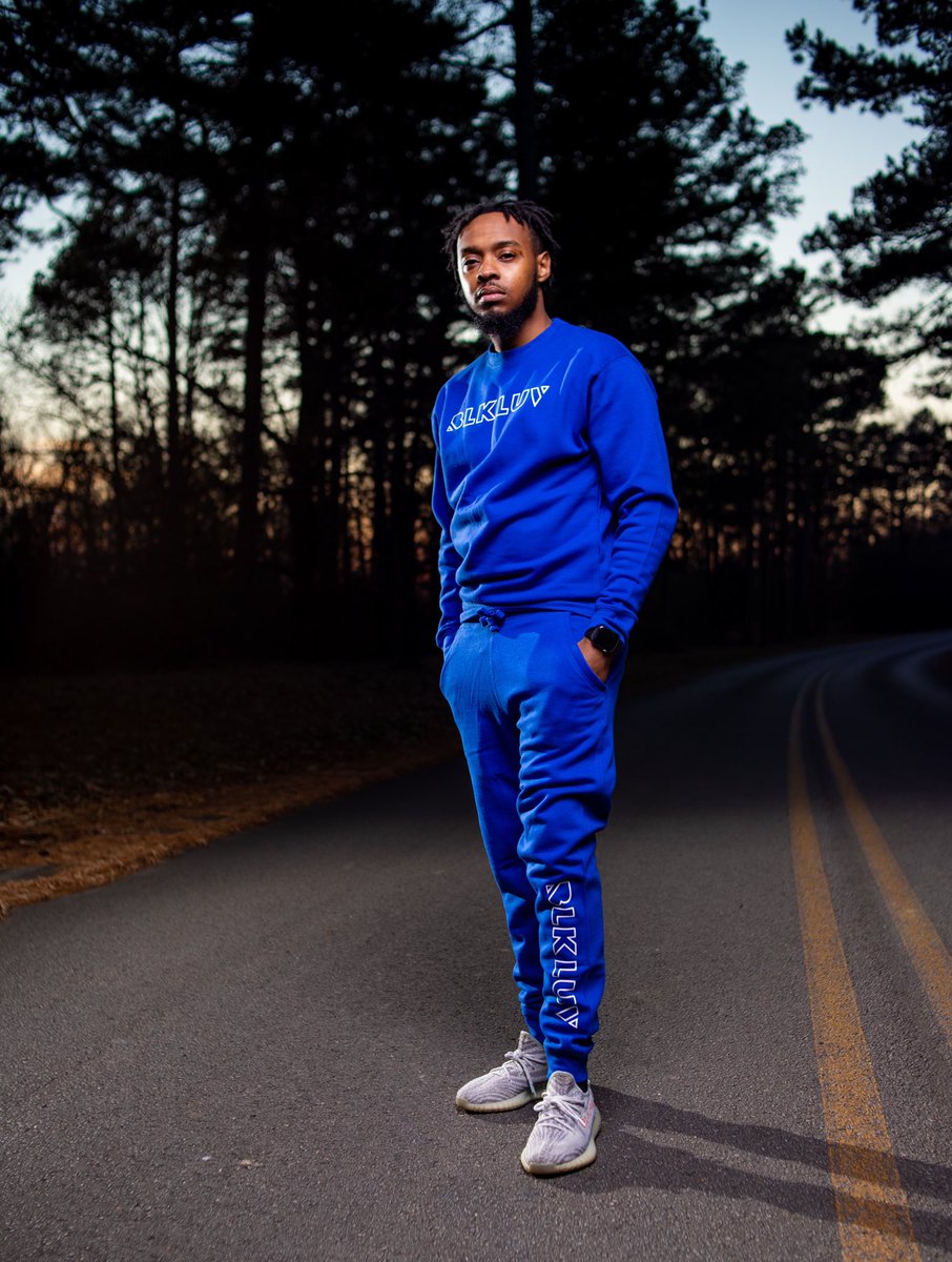 blkluvapparel's tweet photo. Itβs the Jogger Sets for me πβ€οΈ
Grab one for you and bae at https://t.co/elE2agWCGw
#blackownedclothing #blackowned #blackwomanowned #joggersets #BlackOwnedBusiness https://t.co/MBihMAZWRj