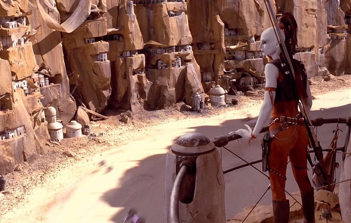 There were sooooo many fan theories about how Aurra Sing was going to be the next Boba Fett based on this single shot.