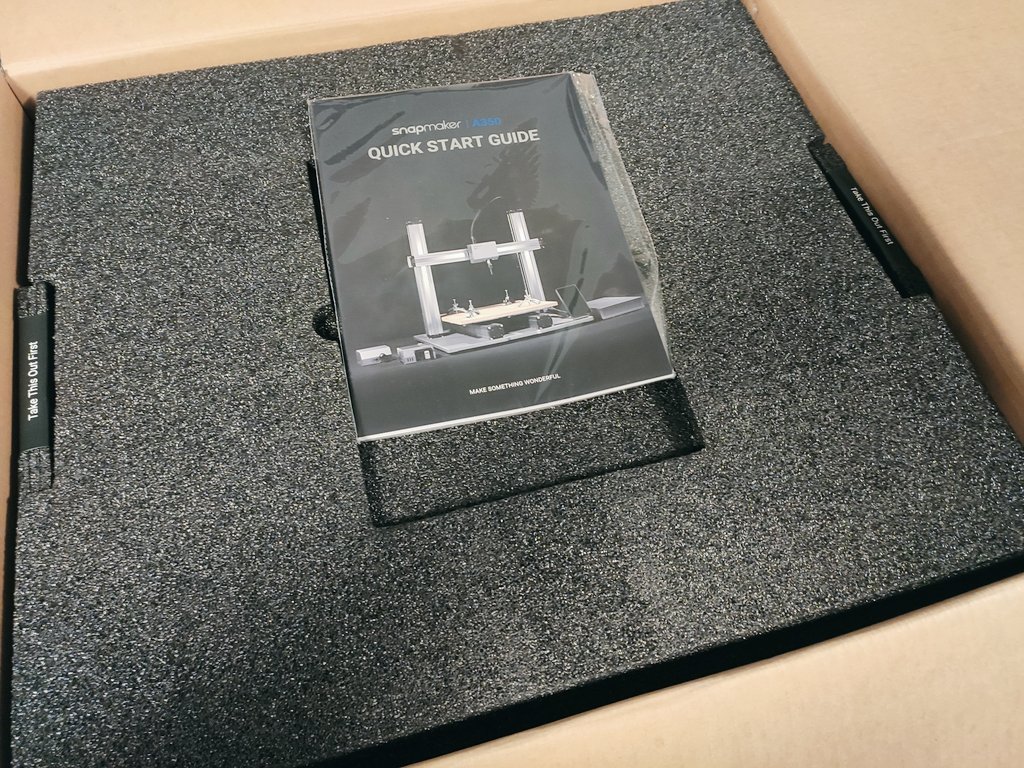 Hello baby... 
My <a href="/snapmaker/">Snapmaker</a> 2.0 has arrived.#3dprinter #cnc #laserengraving
