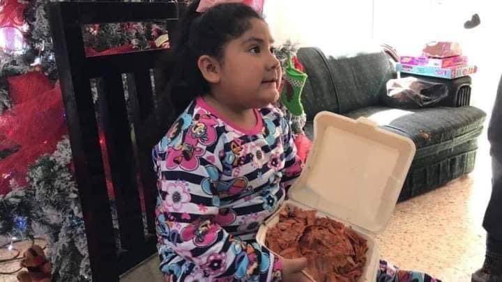jxrgern's tweet photo. Nunca olvidemos a la niña en Xalapa que le pidió taquitos al pastor a los Reyes Magos https://t.co/791iktZEJm