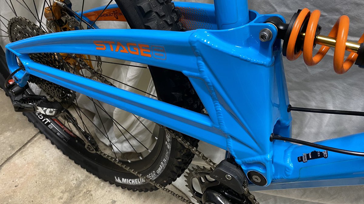 grayomtb's tweet photo. @swearybiker @orangebikes @AberdareMTB @onthebrake fair play. Well happy with that turnaround!
We shall say the original had a ‘developed a small fault’
..... we are back in the game. It’s #mtb time this weekend. #ridefromhome https://t.co/fsgotFe0tm