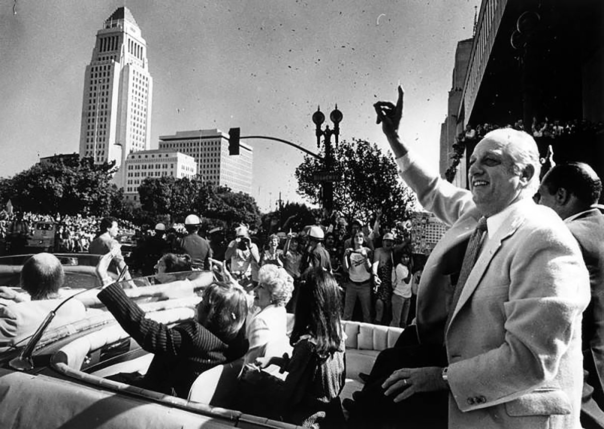 MayorOfLA's tweet photo. Tommy Lasorda was the face of the franchise and the soul of this city. 

I loved watching him as a kid take our boys in blue to two World Series championships and spending time with him as an adult, sitting with him in his office or visiting with him behind home plate. https://t.co/jGxofqp8i1