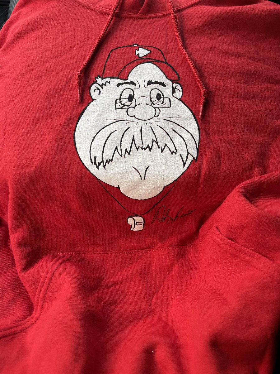 ArrowheadLive's tweet image. 🚨Giveaway🚨

This giveaway includes a signed @Mathieu_Era jersey, a Big Red Hoodie, and a hat signed by Andy Reid!

To enter:
1️⃣RETWEET
2️⃣FOLLOW @ArrowheadLive, @TSEKansasCity, and @SOMissouri

⏳Giveaway ends 1/15 @ 7pm CT⏳
#Chiefs | #ChiefsKingdom | #WPMOYChallenge + Kelce