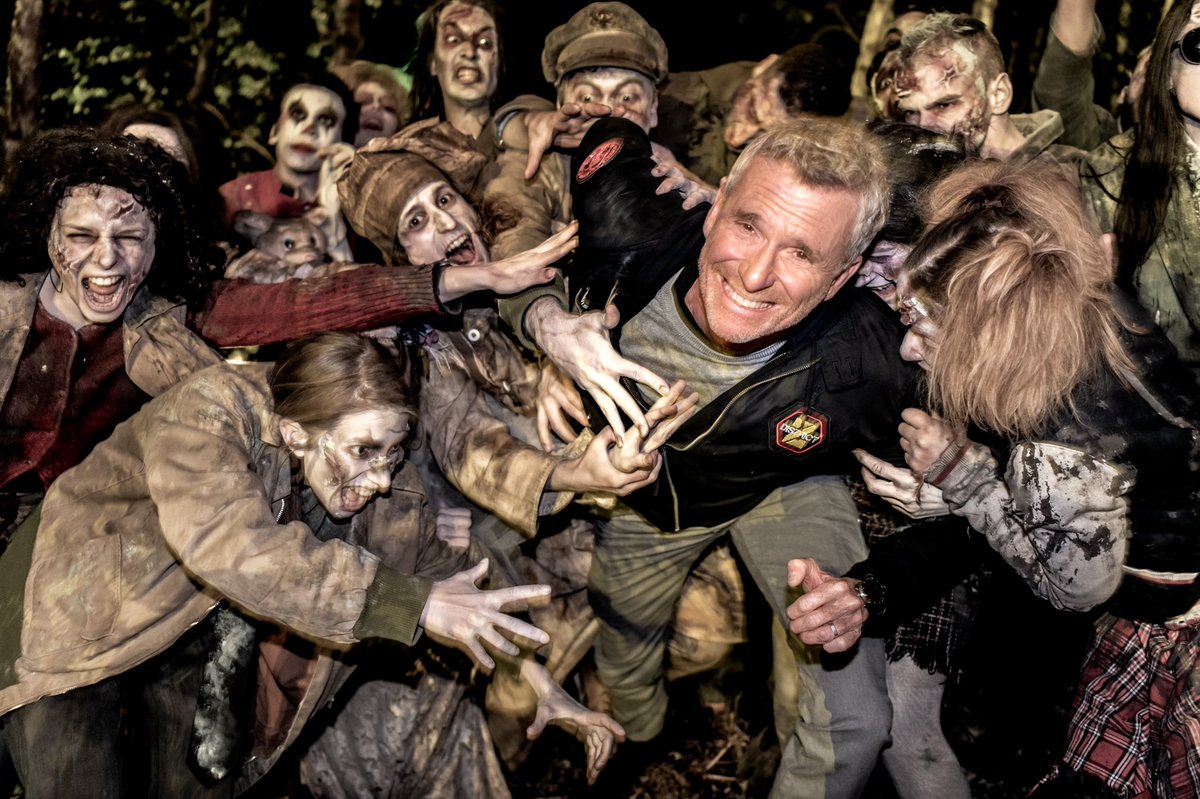 Arthur_Officiel's tweet image. RT si tu seras devant #DistrictZ ce soir ⏳🧟‍♂️