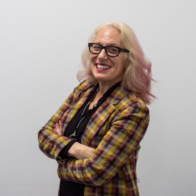 bemoreaudrey's tweet image. We're sharing tips from wise women on HOW TO THRIVE. Awe-inspiring #tech entrepreneur @_SuzanneNoble, founder of Silver Sharers, talks pivoting, living on less &amp;amp; sharing highs &amp;amp; lows with your community. buff.ly/3s0E7Ty #howtothrive #WomenInSTEM #over50 #startup