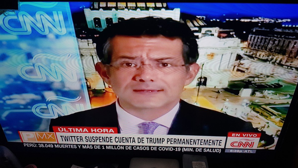 elsacasas's tweet image. @Twitter cancela definitivamente la cuenta a Trump @realDonaldTrump .
#comdig