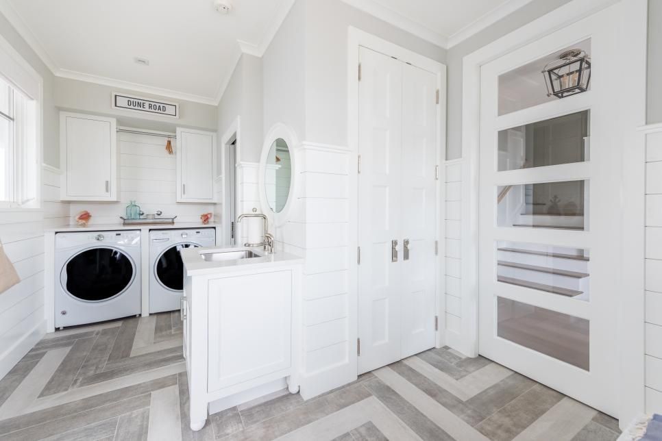 Inspirational Ideas to Freshen Your Laundry Room
buff.ly/37E9wmv
#homedeisgn #interiordesign #homeimprovement #idealhome #dreamhome #cabinets #cabinets #furniture #woodcabinets #Montreal #mtl #mtlife