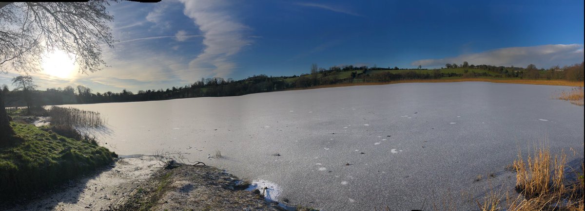 GerardGildernew's tweet photo. Kids lunchtime walk this afternoon to Legane Lough #frozen #Brantry #Aughnacloy @barrabest @angie_weather  @WeatherCee https://t.co/dVH0I3MbwC