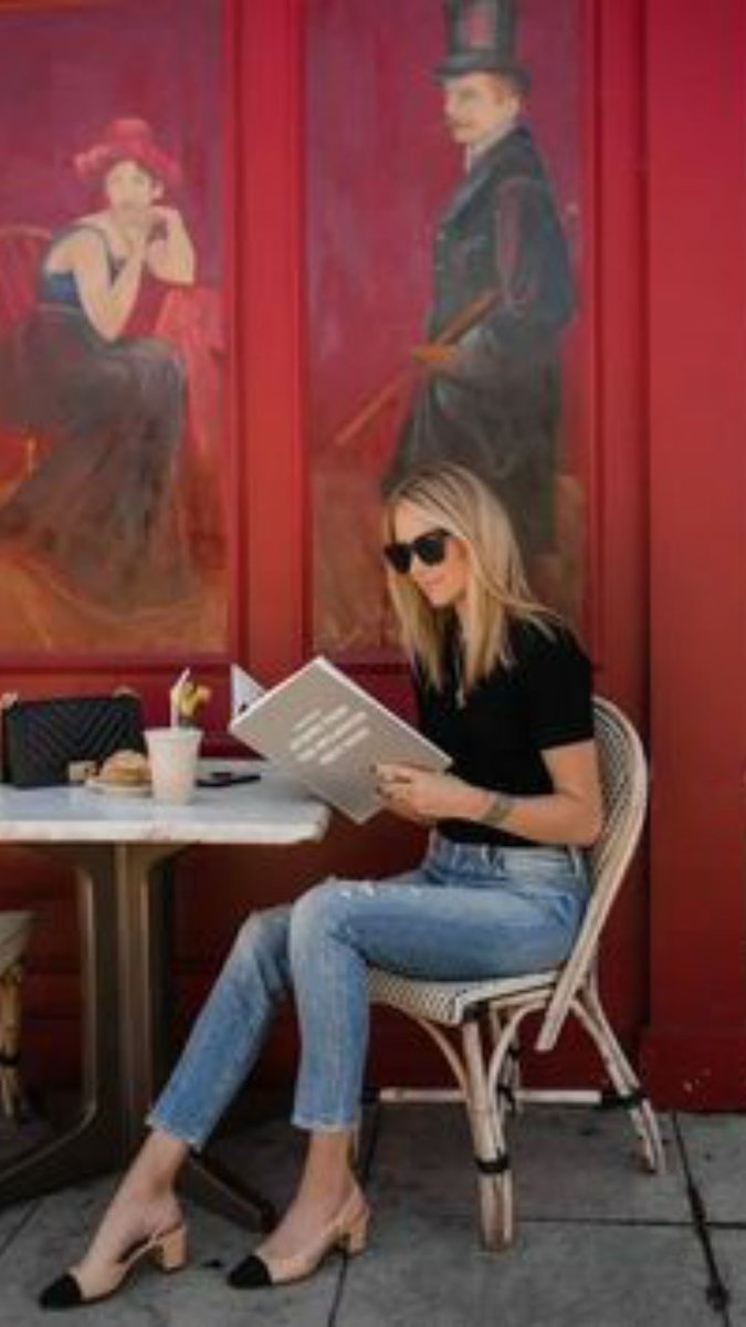 bela_chase's tweet photo. AU PERCABETH

Wҽ Rҽɱαιɳ

"Onde Percy e Annabeth eram muito amigos, talvez até algo a mais, porém uma burrada que Perseu comete, coloca a relação dos dois em jogo, transformando-os em inimigos.
Tudo mudará de uma hora para outra com a chegada de novas pessoas em suas vidas." https://t.co/qYFLbAJWua