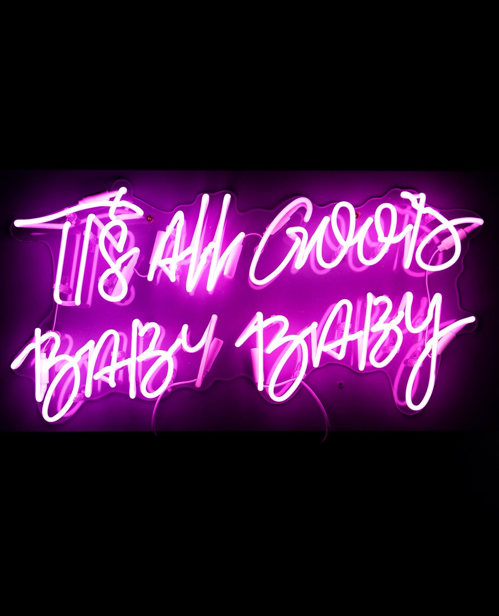 Friday night vibes - stay in your PJ's (If you even got out of them) Let us cook for you tonight! 🔥Open till 9PM tonight homies. 🎊TAIK-OUT DEETS-

#yycfoodie #calgarytacos #calgaryfriedchicken #yycfriedchicken #calgaryevents #yycdatenight #GetLucky