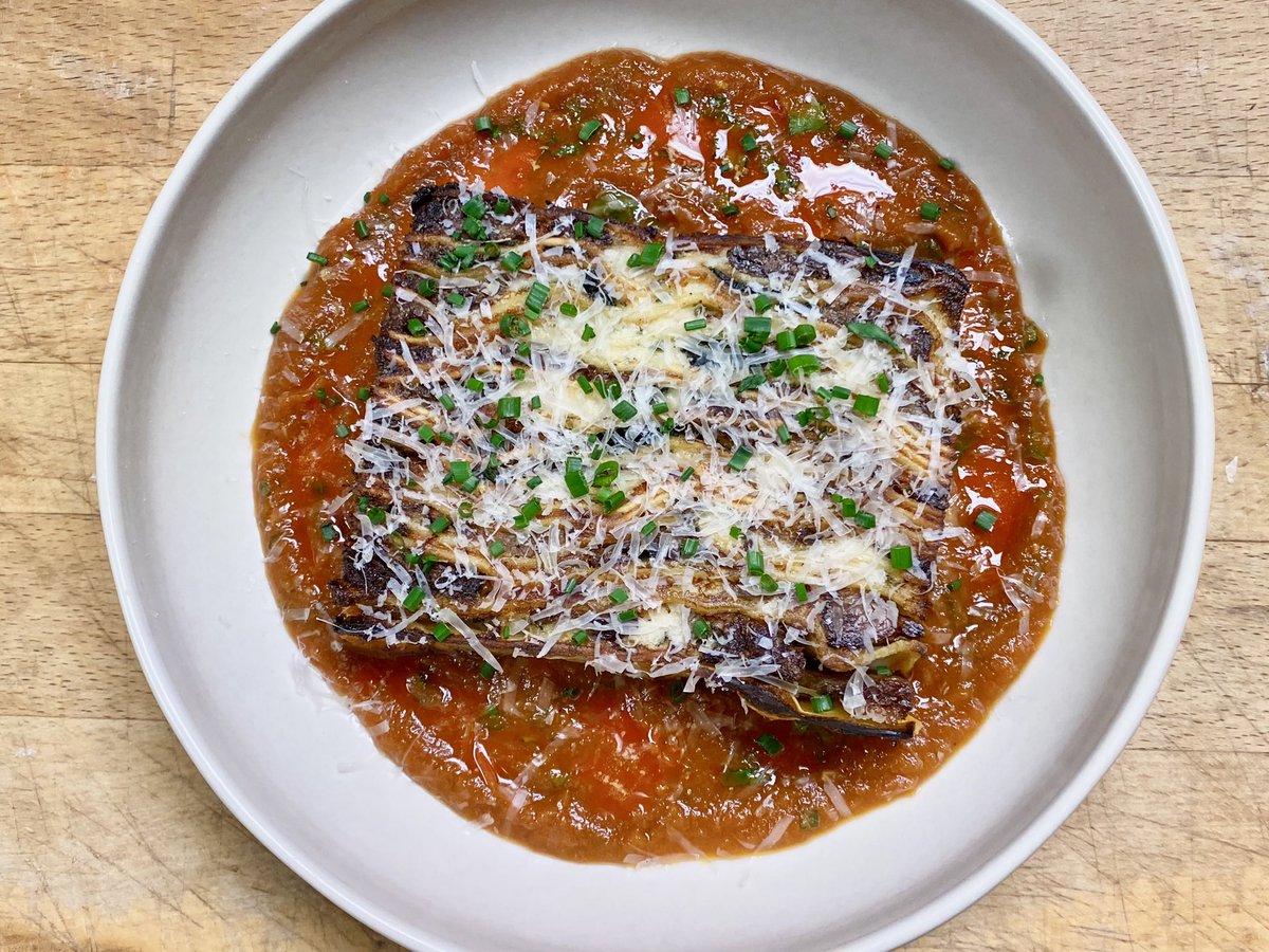 eldivinorgv's tweet photo. Another feature this weekend is a smoked oxtail lasagna with spinach, basil bechamel, and pecorino sardo. 

Dine in | curbside | delivery 
956-627-3999 https://t.co/Cn5GWf4gdH

#rgv #rgvfoodies #mcallentx #mcalleneats #exploremcallen https://t.co/H0oqNmxflX